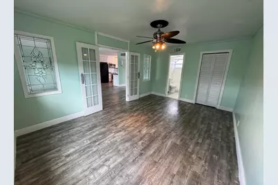 721 Lori Drive #206, Palm Springs, FL 33461 - Photo 13