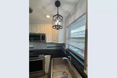 721 Lori Drive #206, Palm Springs, FL 33461 - Photo 3