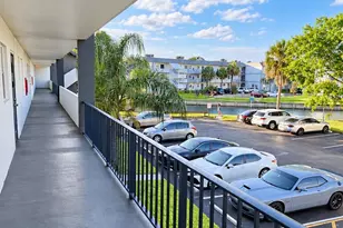 8320 Sands Point Blvd, Tamarac, FL 33321 - Photo 7