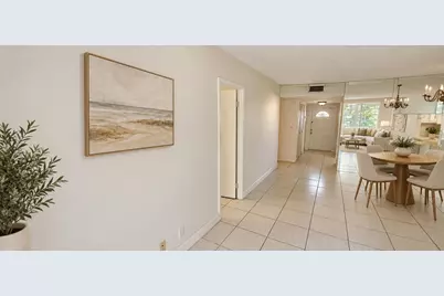 8320 Sands Point Boulevard #M207, Tamarac, FL 33321 - Photo 3
