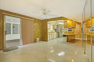 109 NW 51st St, Deerfield Beach, FL 33064 - Photo 5