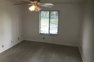 3676 Alder Dr, West Palm Beach, FL 33417 - Photo 9