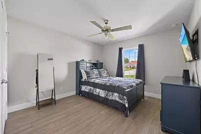 1002 SW Jacqueline Avenue, Port Saint Lucie, FL 34953 - Photo 17