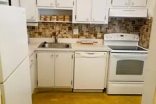 7200 NW 5th Pl, Margate, FL 33063 - Photo 9