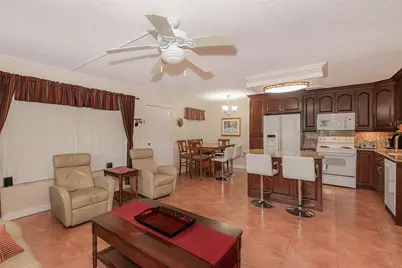 3071 NW 47th Terrace #326, Lauderdale Lakes, FL 33313 - Photo 9