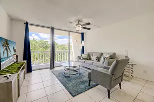 7081 Environ Blvd, Lauderhill, FL 33319 - Photo 9