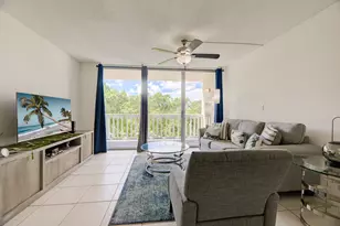 7081 Environ Blvd, Lauderhill, FL 33319 - Photo 11
