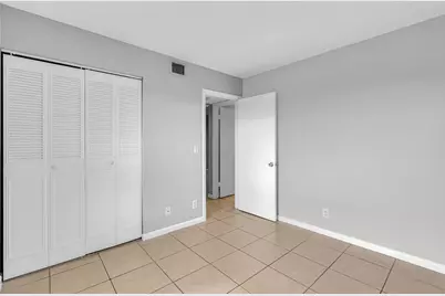 21904 Lake Forest Circle #202, Boca Raton, FL 33433 - Photo 17