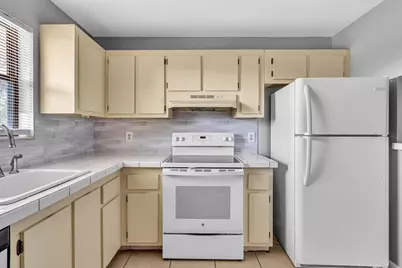21904 Lake Forest Circle #202, Boca Raton, FL 33433 - Photo 21