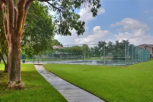 514 Woodgate Cir, Sunrise, FL 33326 - Photo 51