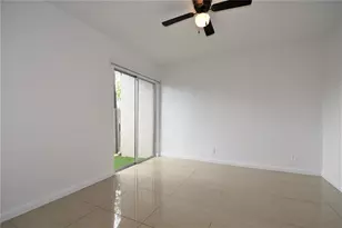 514 Woodgate Cir, Sunrise, FL 33326 - Photo 35