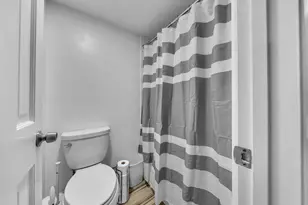 1701 Whitehall Dr, Davie, FL 33324 - Photo 21