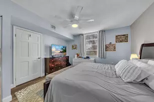 1701 Whitehall Dr, Davie, FL 33324 - Photo 17