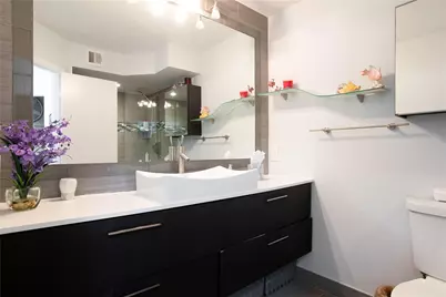 2200 NE 33rd Avenue #9A, Fort Lauderdale, FL 33305 - Photo 5