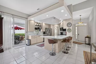 8390 E Garden Oaks Circle, Palm Beach Gardens, FL 33410 - Photo 3