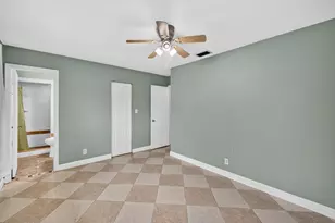 241 NW 49th St, Oakland Park, FL 33309 - Photo 19
