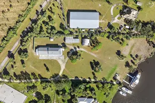 10275 SW Green Ridge Ln, Palm City, FL 34990 - Photo 23