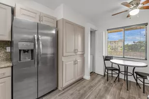 7267 Huntington Ln, Delray Beach, FL 33446 - Photo 9