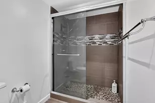 290 174th St, Sunny Isles Beach, FL 33160 - Photo 31