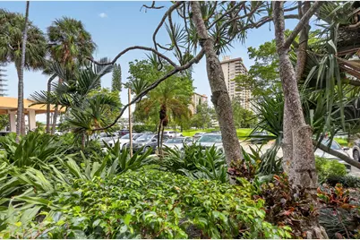 290 174th Street #L18, Sunny Isles Beach, FL 33160 - Photo 33