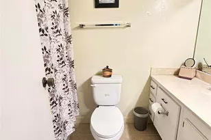 4899 NW 26th Ct, Lauderdale Lakes, FL 33313 - Photo 5