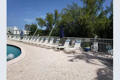 2860 NE 14th St Street #404D, Pompano Beach, FL 33062 - Photo 7