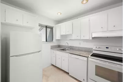5423 SE Miles Grant Road SE #F-203, Stuart, FL 34997 - Photo 11
