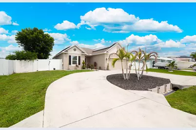 971 SW Jasper Avenue, Port Saint Lucie, FL 34953 - Photo 5