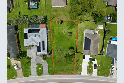590 NW Bayshore Boulevard, Port Saint Lucie, FL 34983 - Photo 3