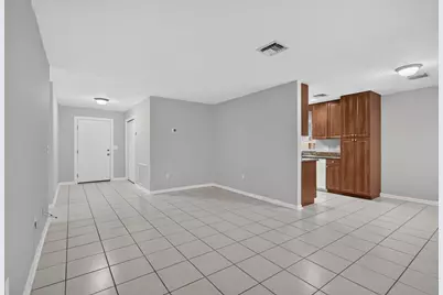 1058 Fernlea Drive, West Palm Beach, FL 33417 - Photo 5