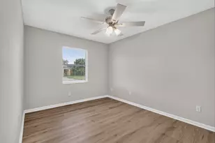 1058 Fernlea Dr, West Palm Beach, FL 33417 - Photo 31