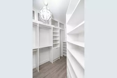 8833 NW 178th Street, Hialeah, FL 33018 - Photo 35
