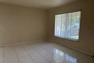 1316 NW 15th Pl NW, Fort Lauderdale, FL 33311 - Photo 3