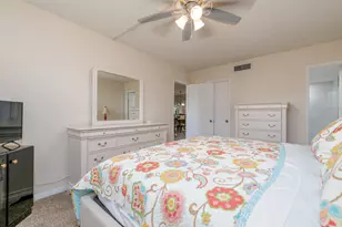 2731 NE 14th St, Pompano Beach, FL 33062 - Photo 21