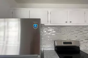 195 Windsor I, West Palm Beach, FL 33417 - Photo 5