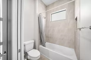 11850 N Baypoint Cir, Parkland, FL 33076 - Photo 29