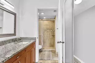 2659 Carambola Cir N, Coconut Creek, FL 33066 - Photo 35