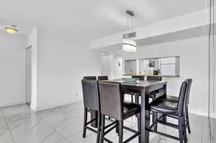 2659 Carambola Cir N, Coconut Creek, FL 33066 - Photo 17