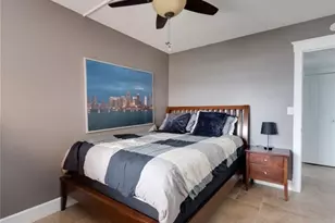 121 Golden Isles Dr, Hallandale Beach, FL 33009 - Photo 15