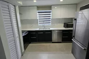 7924 SW 8th St, North Lauderdale, FL 33068 - Photo 15