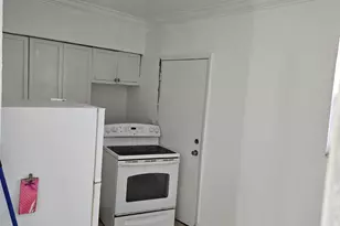 7041 NW 6th Ave, Miami, FL 33150 - Photo 9