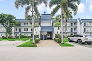 4465 Luxemburg Ct, Lake Worth, FL 33467 - Photo 1