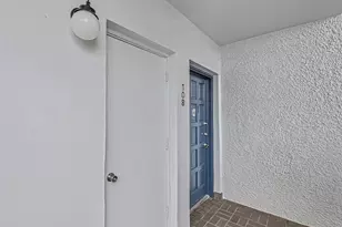 4465 Luxemburg Ct, Lake Worth, FL 33467 - Photo 5