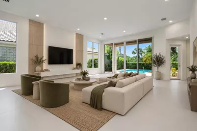 16053 Villa Vizcaya Place, Delray Beach, FL 33446 - Photo 7