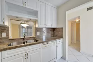 610 NE 12th Ave, Hallandale Beach, FL 33009 - Photo 1