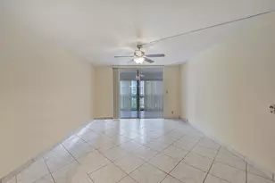 610 NE 12th Ave, Hallandale Beach, FL 33009 - Photo 15