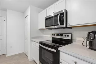 542 Mimosa St SW, Palm Bay, FL 32908 - Photo 15