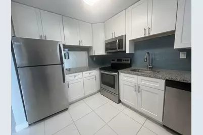 1001 SE 3rd Street #1, Deerfield Beach, FL 33441 - Photo 7