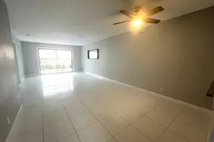 1001 SE 3rd St, Deerfield Beach, FL 33441 - Photo 9