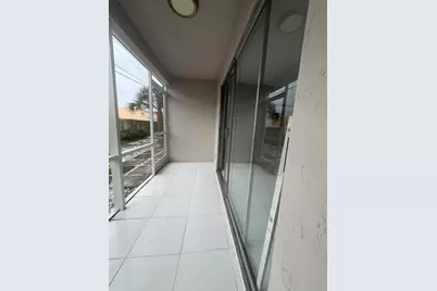 1001 SE 3rd Street #1, Deerfield Beach, FL 33441 - Photo 33